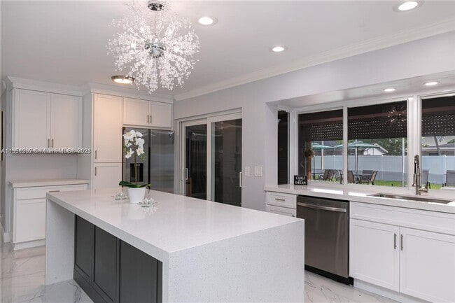 Foto del edificio - 4326 Jackson St