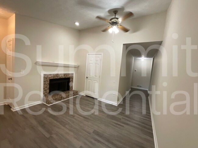 Foto del edificio - 2784 Coventry Green SE