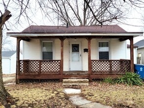Building Photo - 1823 9th St