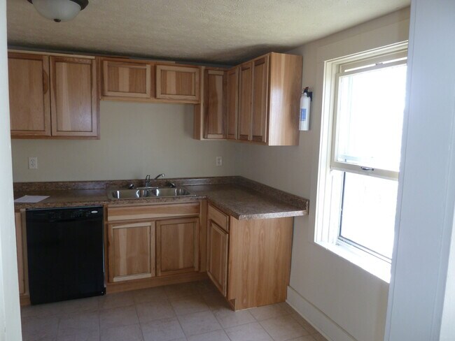 Foto del edificio - 221 W Bluff Street