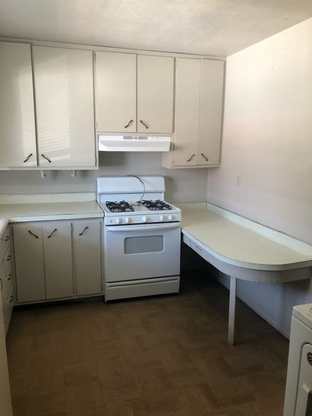 912 Orange Street, Unit F Condo for Rent in Baldwin City, KS