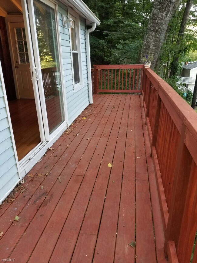 Building Photo - 2 br, 1 bath House - 2 Maiden Ln