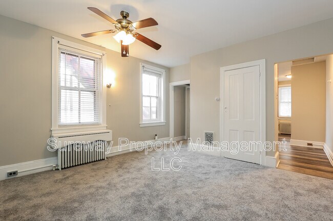 Foto del edificio - 212 E Broad St