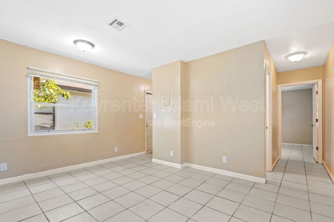 Photo - 1022 NW 6th Ave Apartment