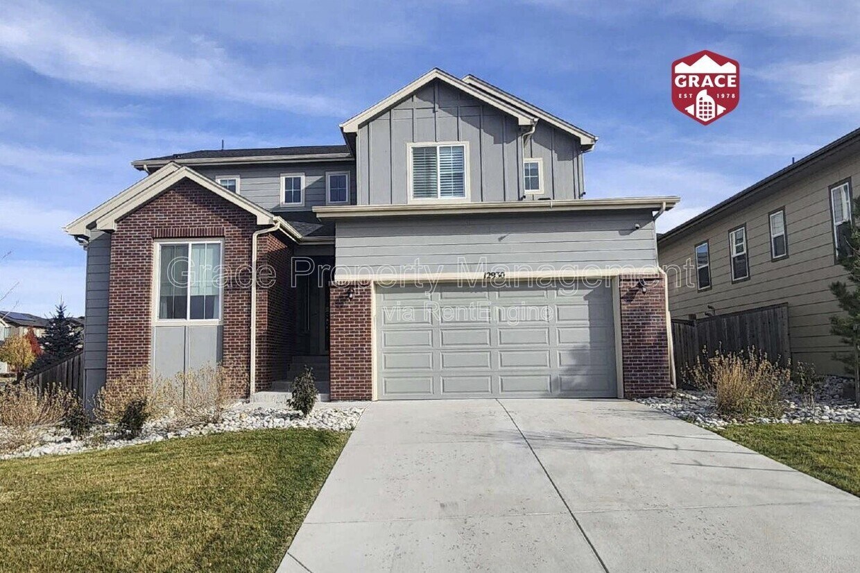 Foto principal - 12930 Galapago St