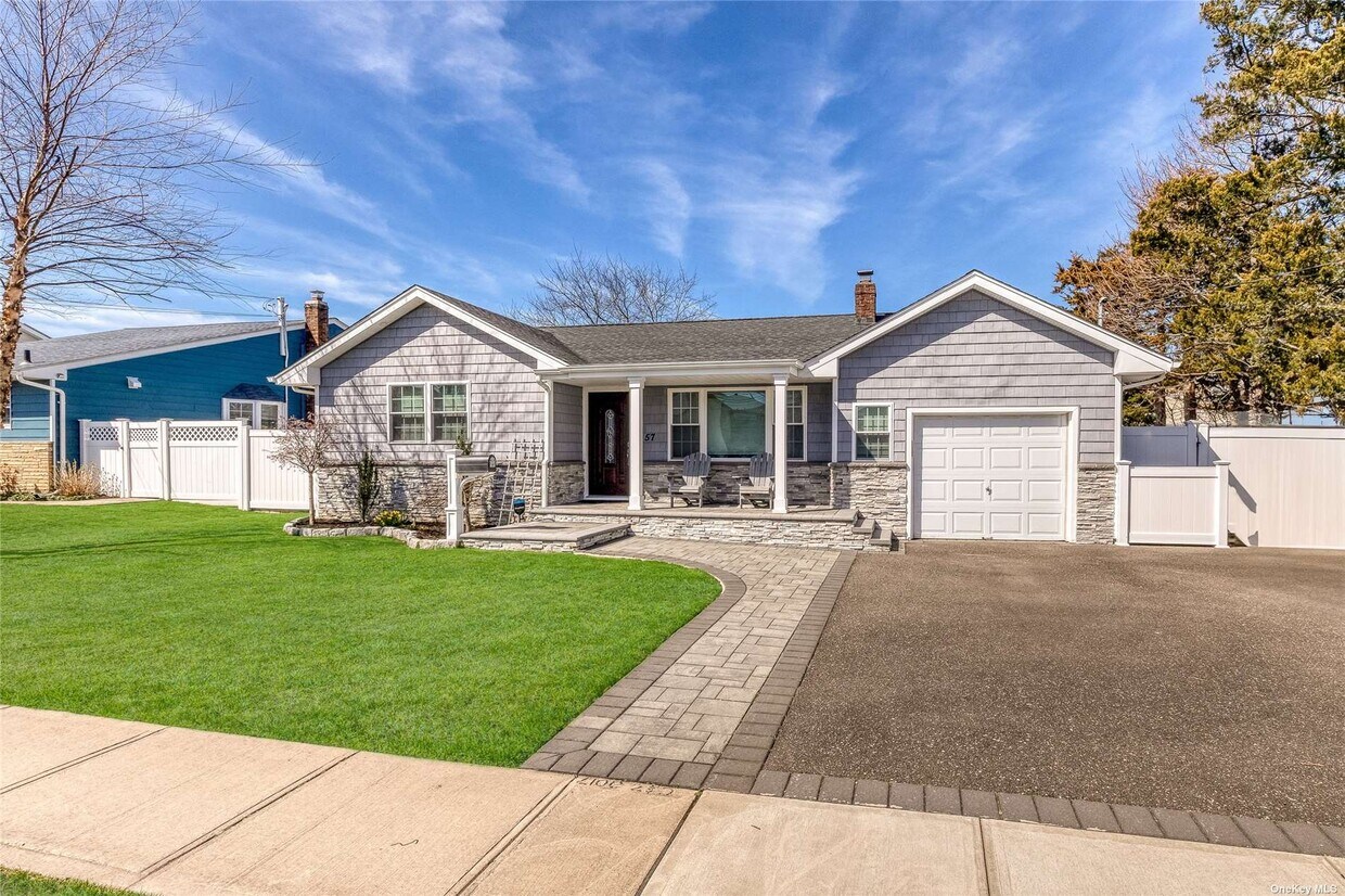 Foto principal - 57 S Emerson Ave