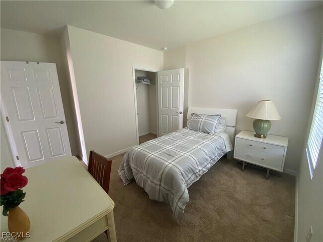 Building Photo - 10531 Canal Brook Ln