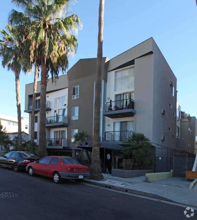 Building Photo - June Street Apartments