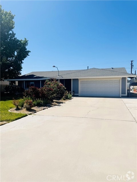 Building Photo - 14821 Gravilla Rd