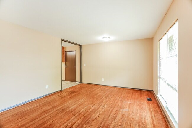 Foto del edificio - 901 Eldorado Dr