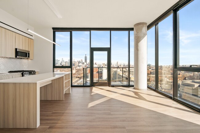 Photo - 529 S Damen Ave Apartment