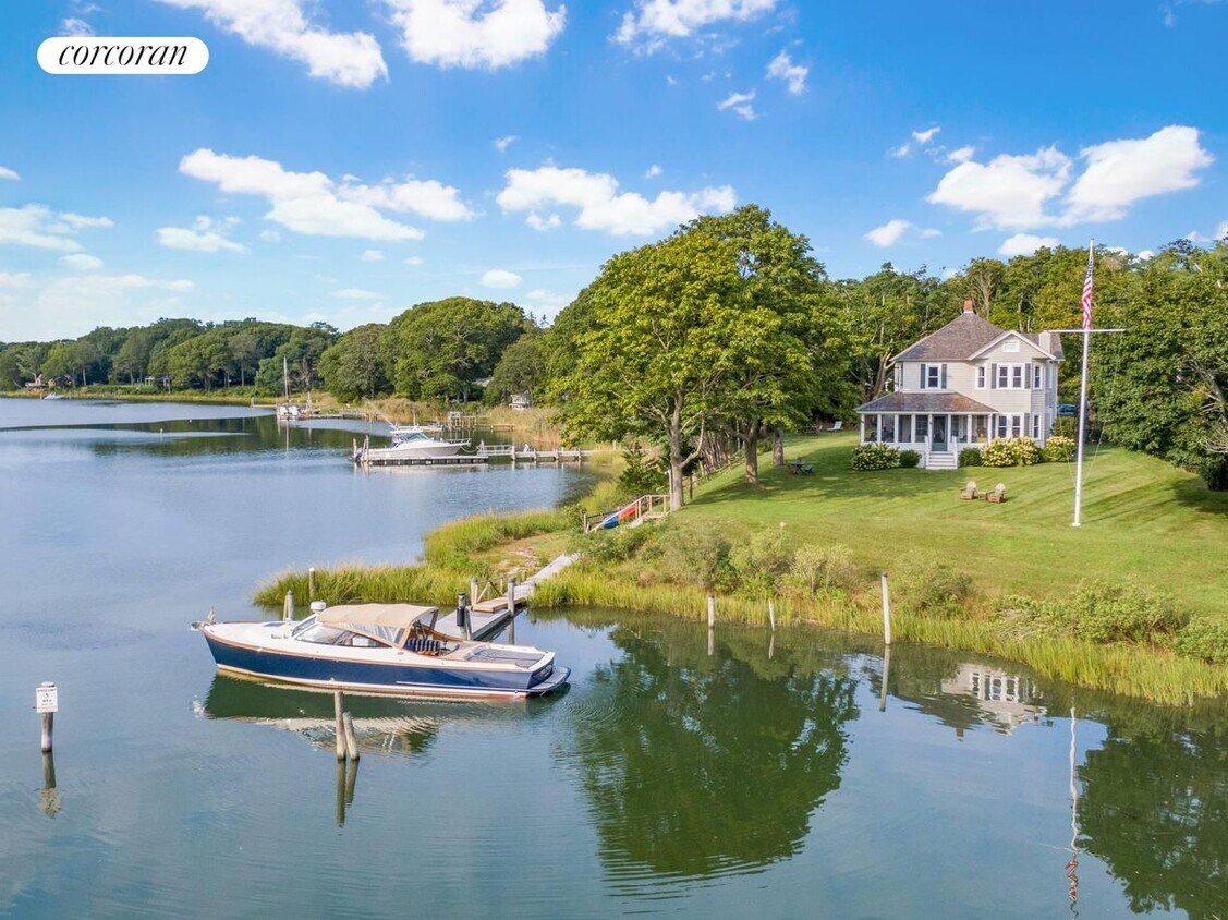 52 S Midway Rd, Shelter Island, NY 11964 House Rental in Shelter