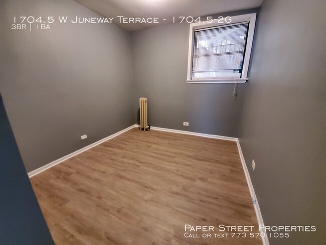 Building Photo - 1704.5 W Juneway Terrace