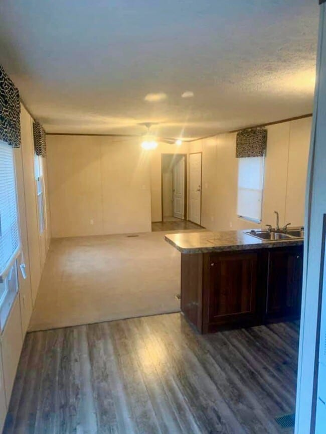 Building Photo - 39755 1510 Dr