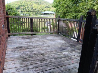 Building Photo - 110 Mill St