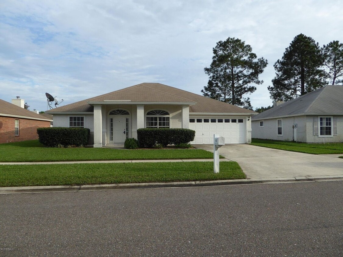Primary Photo - Beautiful Sigle Home