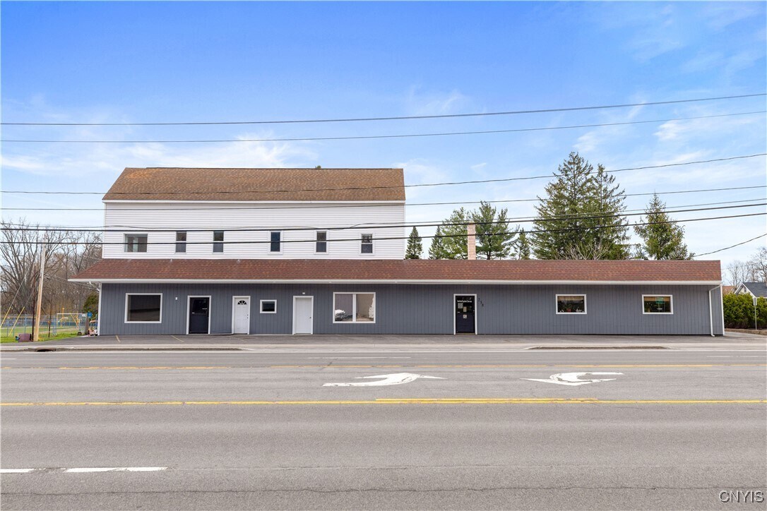 Primary Photo - 238 Oriskany Blvd