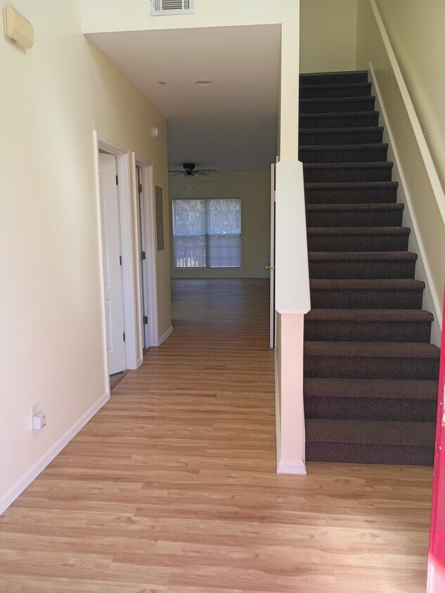 Foto del edificio - 1061 Scott St SE