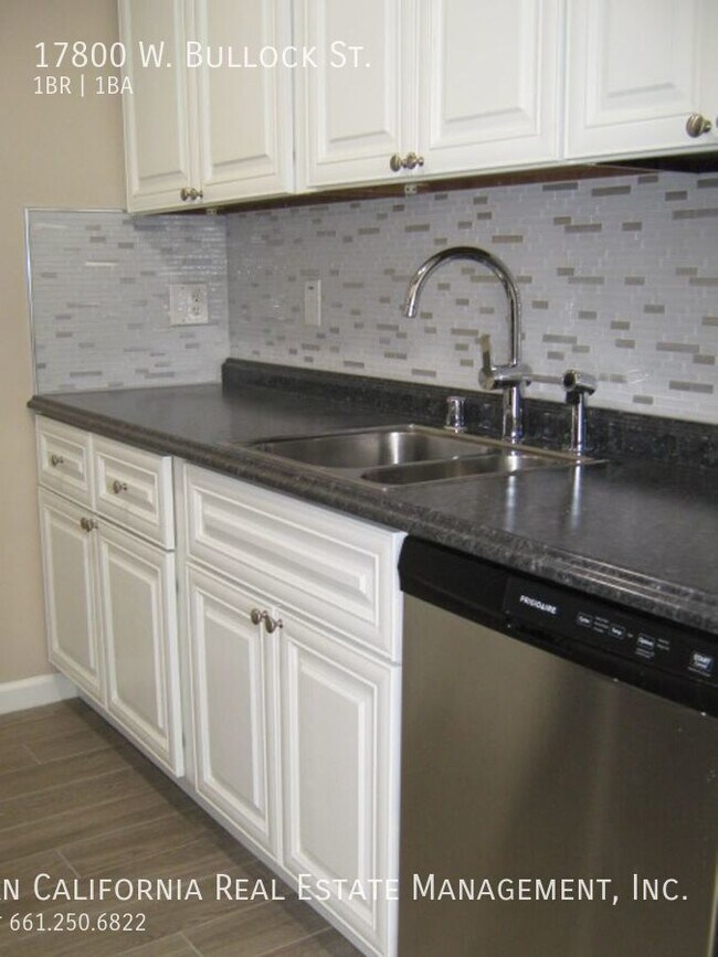 Building Photo - One Bedroom Guest Home in Encino