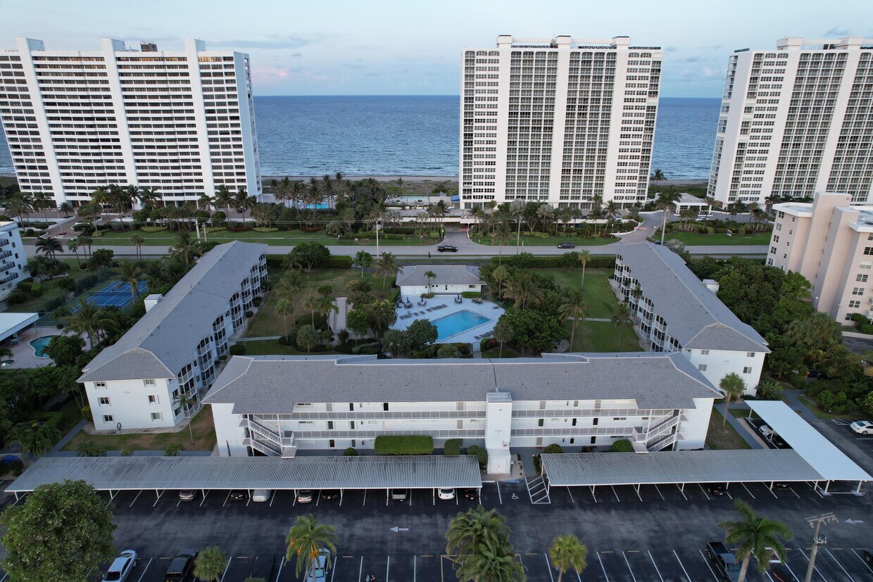 Foto principal - 2730 Banyan Rd