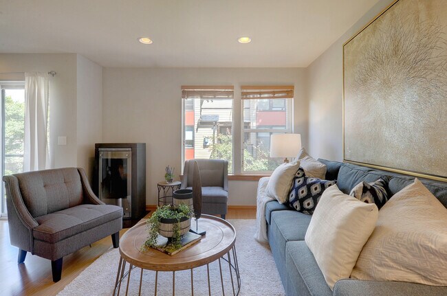 Building Photo - 1412 NW 67th St