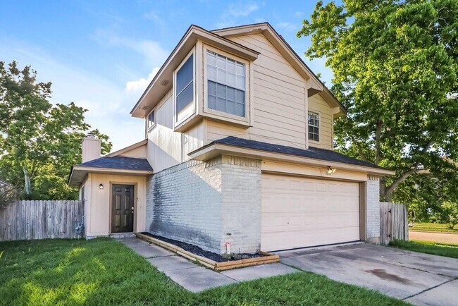 Building Photo - 16202 Canaridge Dr