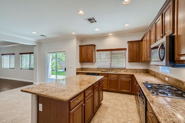 Foto del edificio - 788 Tillis Pl