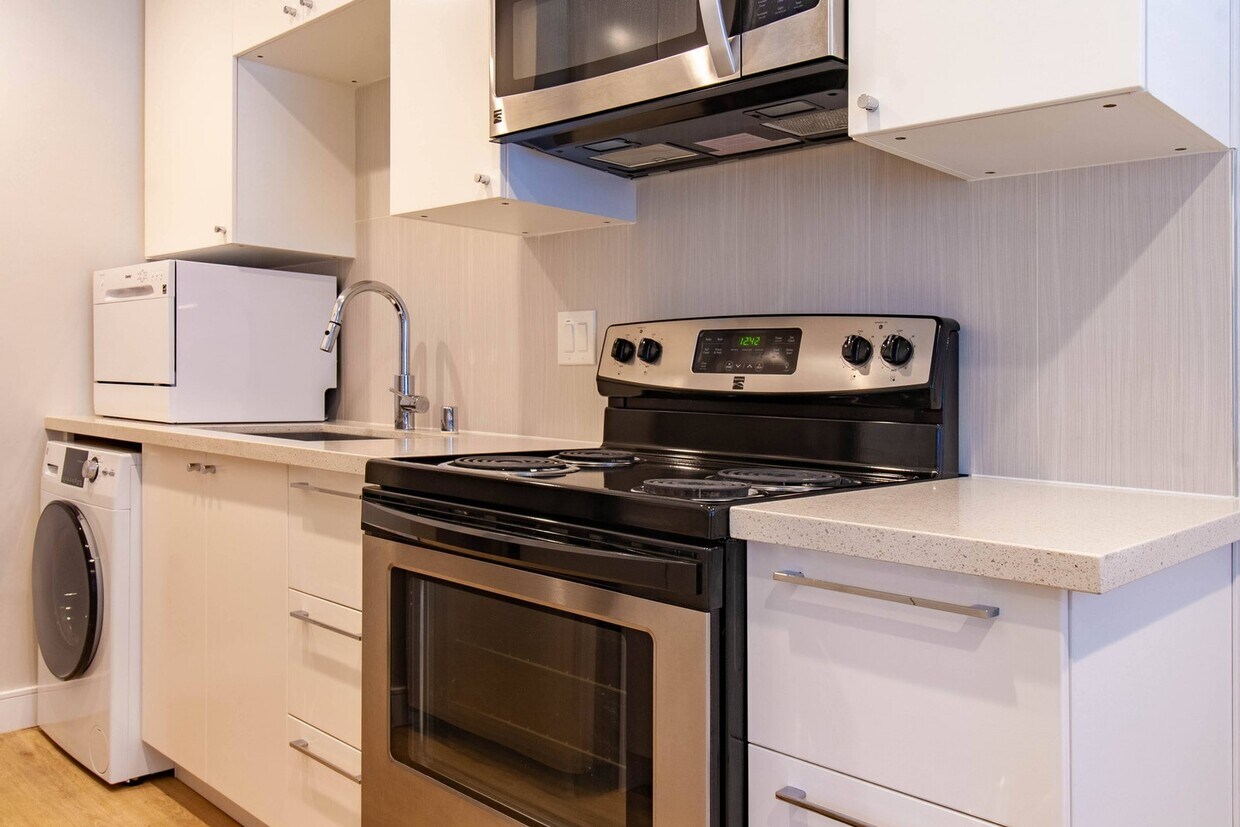 988 East El Camino Real, Unit 99010 Apartment for Rent in Sunnyvale