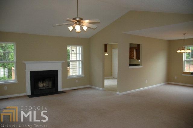 Building Photo - 602 Amberwood Dr