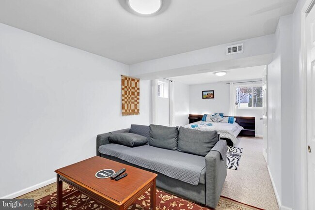 Building Photo - 7109 Layton Dr