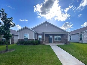 Building Photo - 4118 Sarno Dr