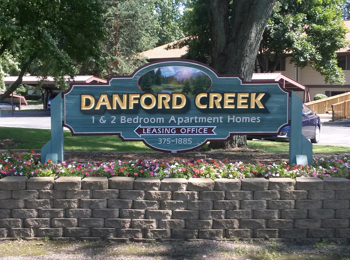 Primary Photo - 6034 Danford Creek Dr