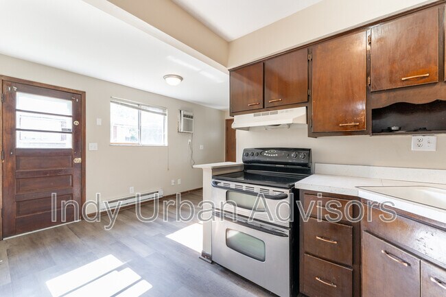 Foto del edificio - 5903 W Morris St