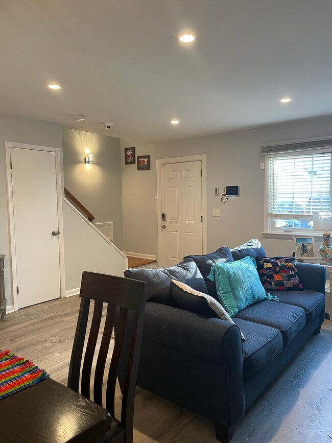 750 Cove Rd, Stamford, CT 06902 Townhome Rentals in Stamford CT