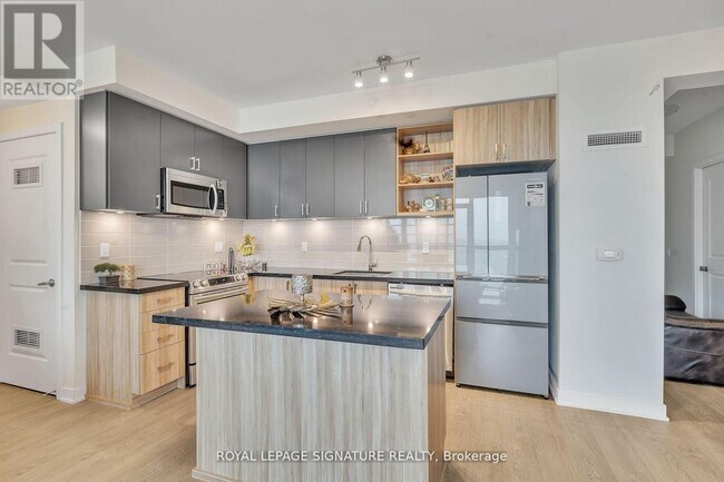 Photo du bâtiment - 4677 Glen Erin Dr