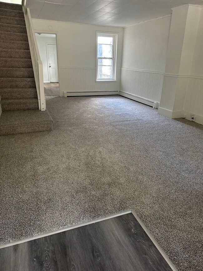 Foto del edificio - Beautiful 3 bedroom House for rent