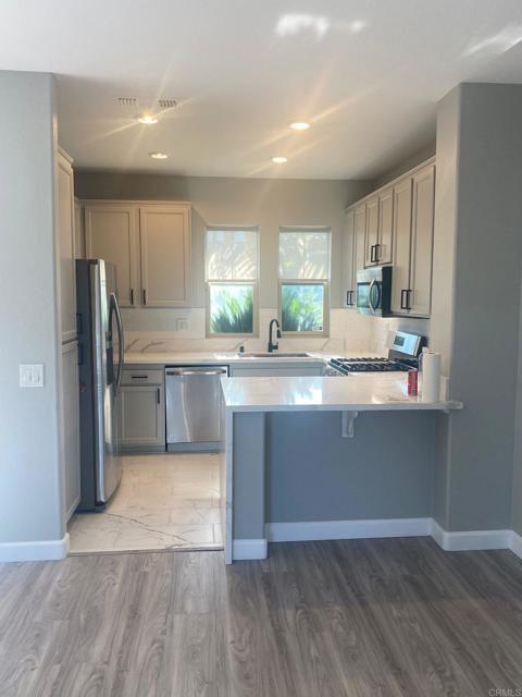 Building Photo - 1553 Cricket Dr