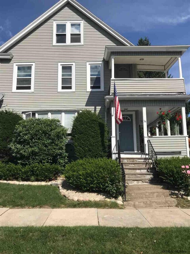 Building Photo - 34 Maple Ave