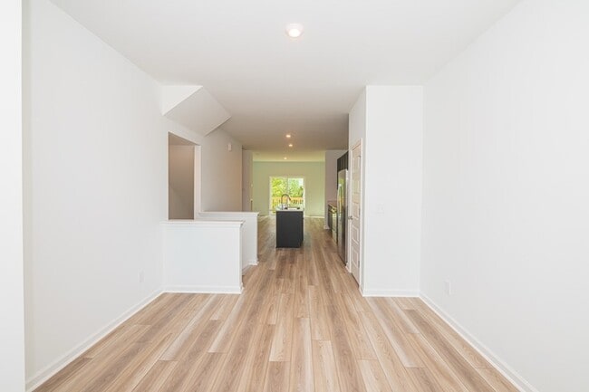 Building Photo - 815 Freston Rd