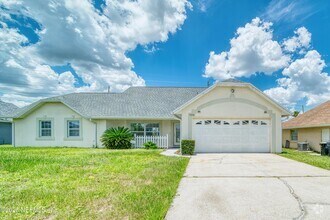 Building Photo - 5636 Loma Vista Dr W
