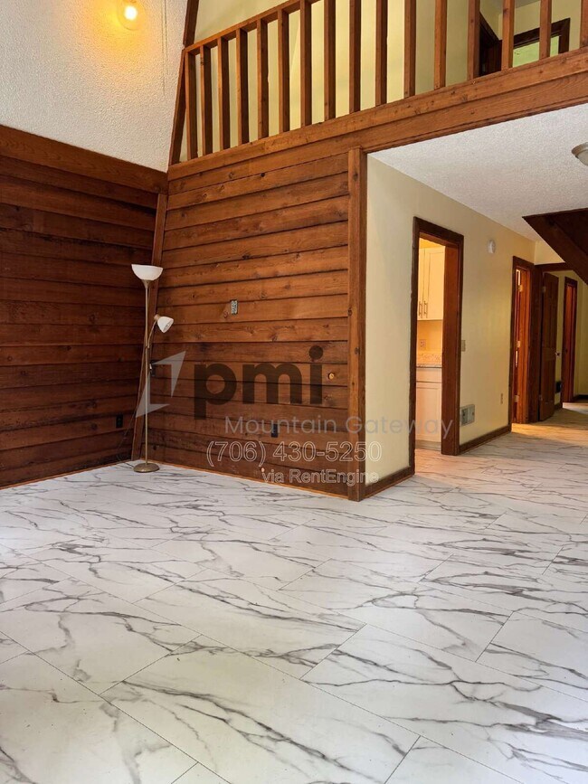 Foto del edificio - 150 Cross Creek Trail