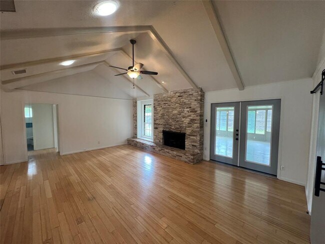 Building Photo - 2501 Berwyn Cir