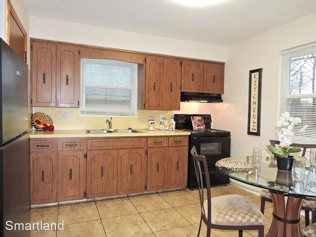 Foto del edificio - 4 br, 2 bath House - 1971 Beverly Hills Dr