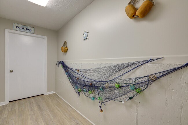 Foto del edificio - 390 Stoneridge Way