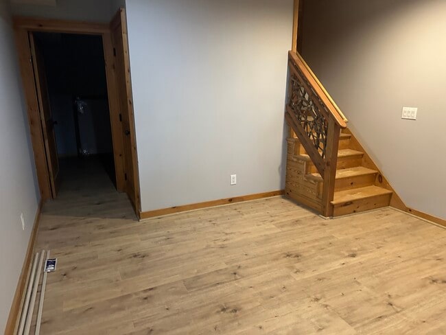 Building Photo - 189 Eagle Ridge Dr