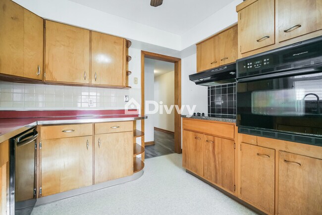 Foto del edificio - 3311 Lexington Ave, Lorain, OH 44055