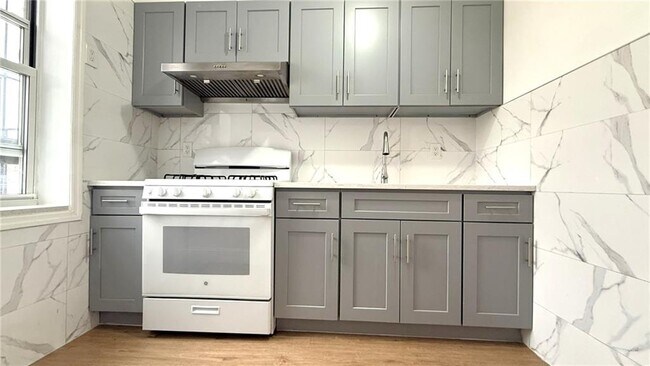 Foto del edificio - 7807 3rd Ave