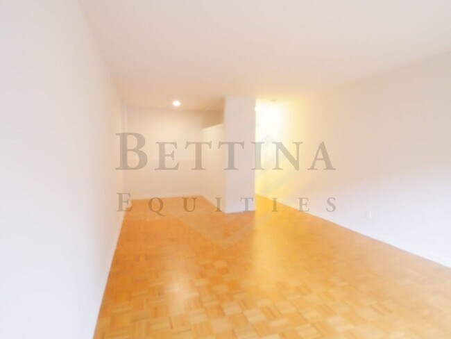 Foto del edificio - 171 E 89th St