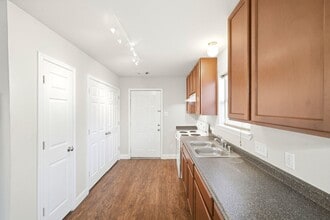 Building Photo - 11723 Greenmesa Dr