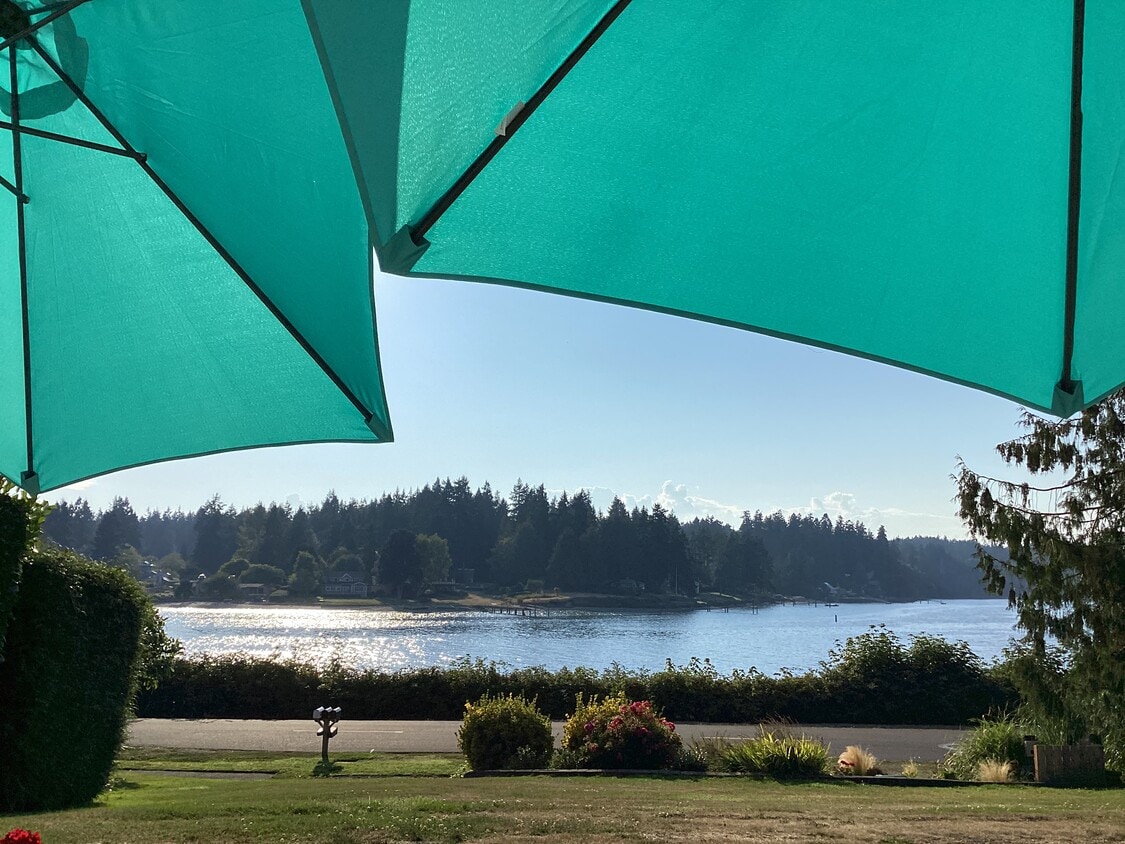 Photo - 15965 Euclid Ave NE (Bainbridge Island, WA)